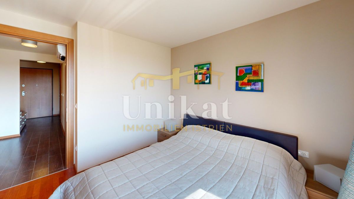 Dvostanovanjski stan z 4 spalnicami